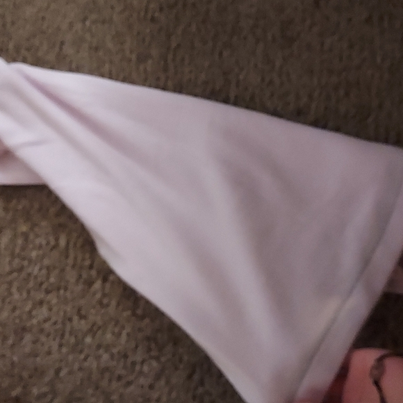 Pink turtleneck vest - Picture 2 of 2